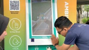 BSI-Sediakan-Water-Station-di-Lapangan-Gasibu-Bandung