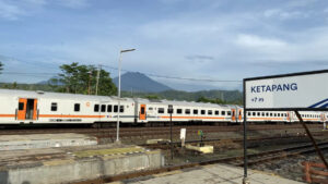 KAI-Ketapang-4