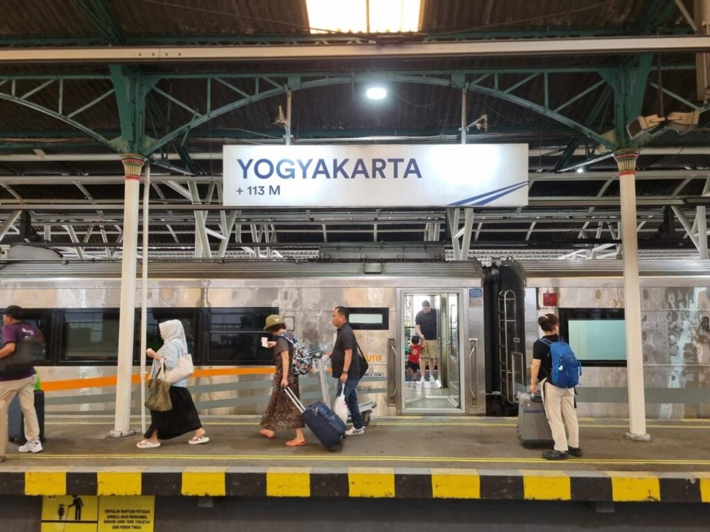 KAI-Mudik-dan-Wisata-Lancar-1-8